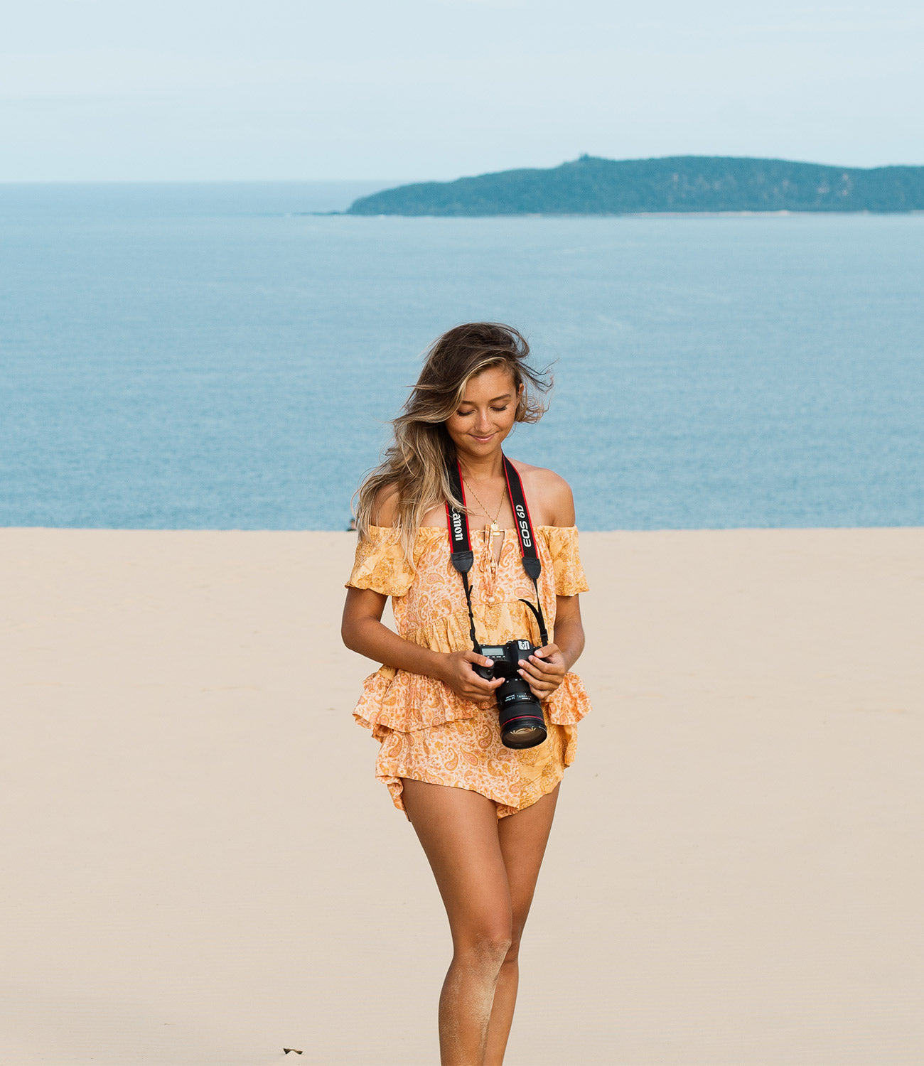 Environmental Science Student and underwater photographer Tarni for globetrottersiraconlineusa Byron Bay