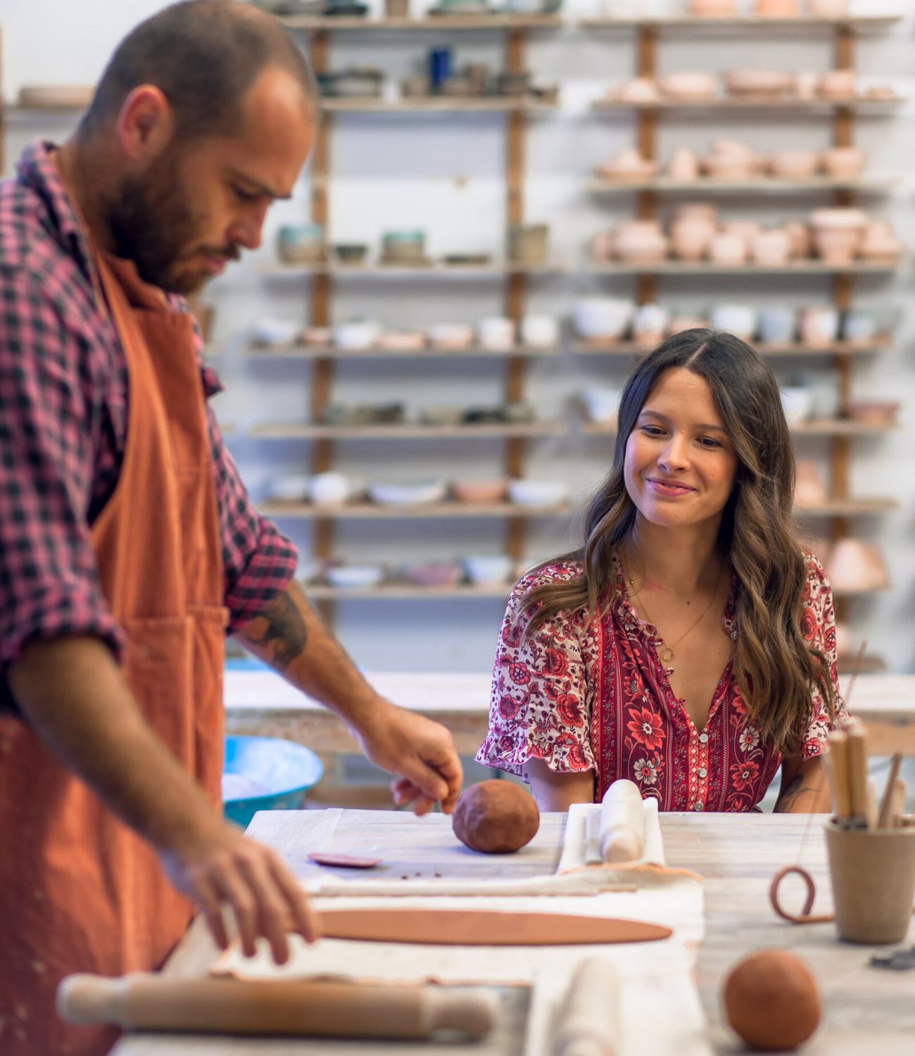 Todd from The Byron Bay School of Clay with Teigan of globetrottersiraconlineusa 